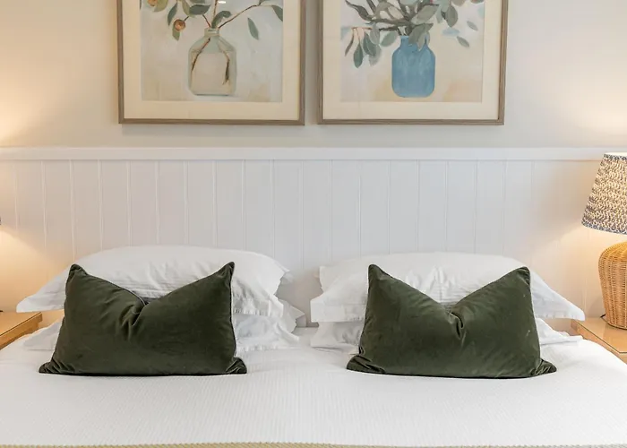 Cherry Garth Hot Tub Hire Available