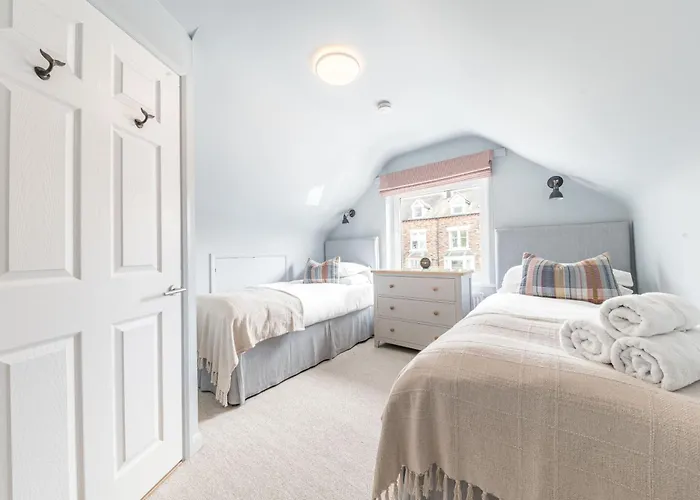 Cherry Garth Hot Tub Hire Available