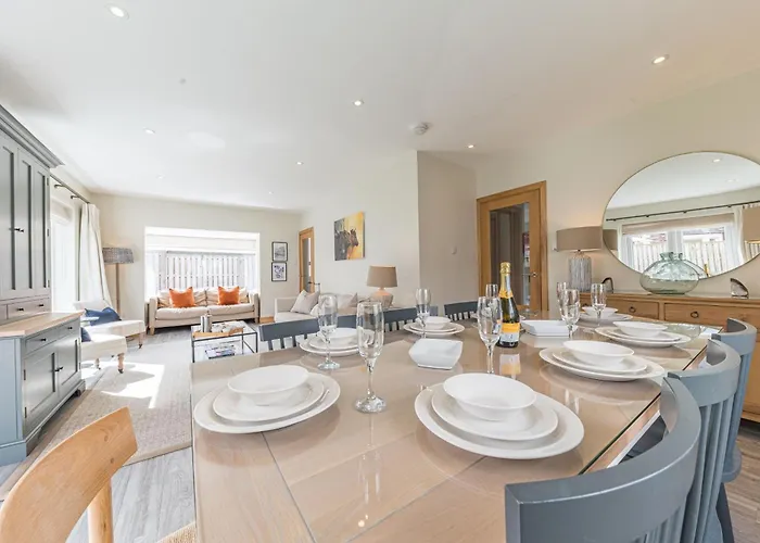 Cherry Garth Hot Tub Hire Available