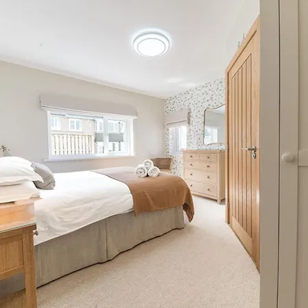 Cherry Garth Hot Tub Hire Available Κέσγουικ